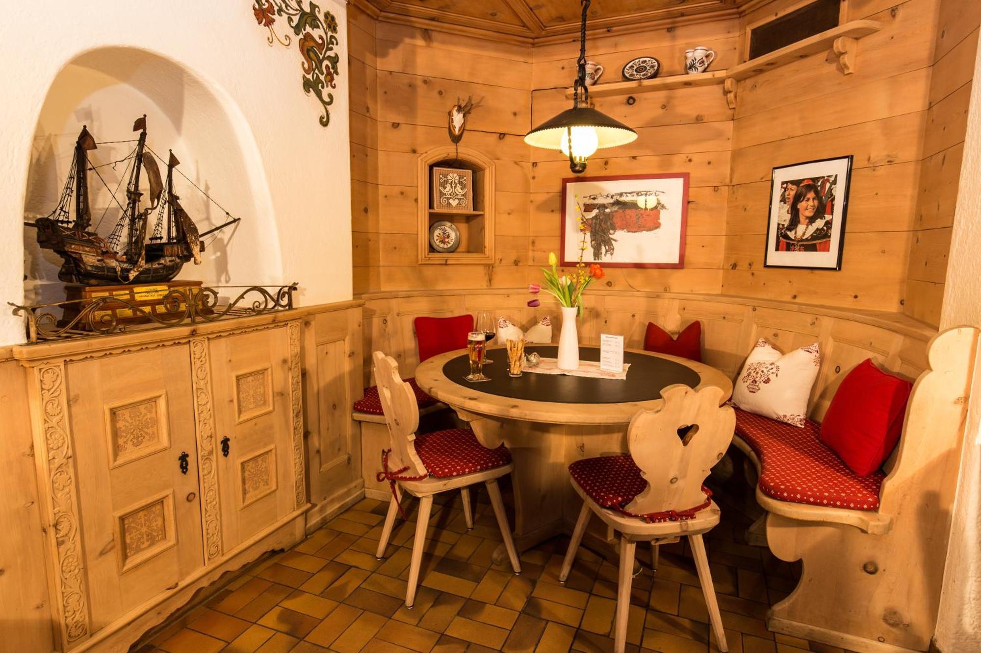 Hotel Restaurant Gabriel 스쿠올 외부 사진
