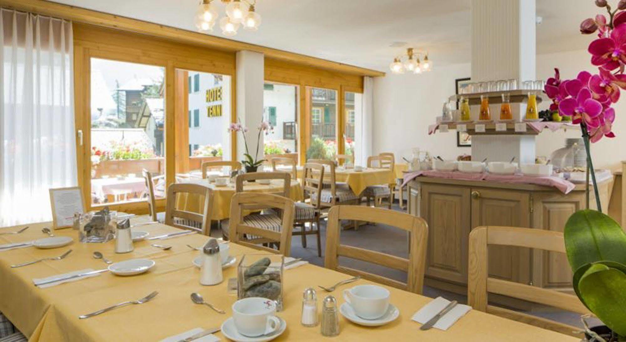 Hotel Restaurant Gabriel 스쿠올 외부 사진